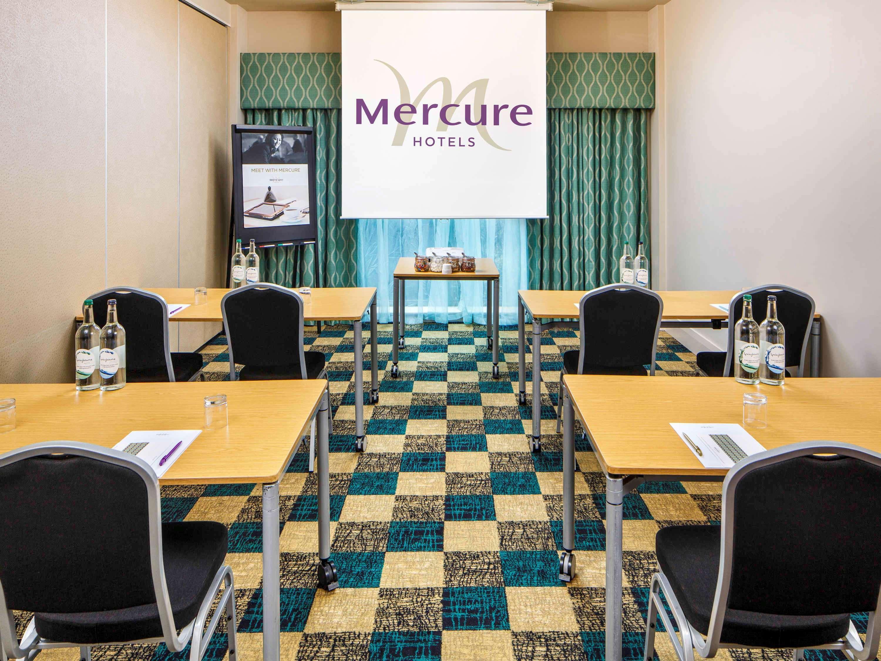 Mercure Sheffield Parkway Екстер'єр фото