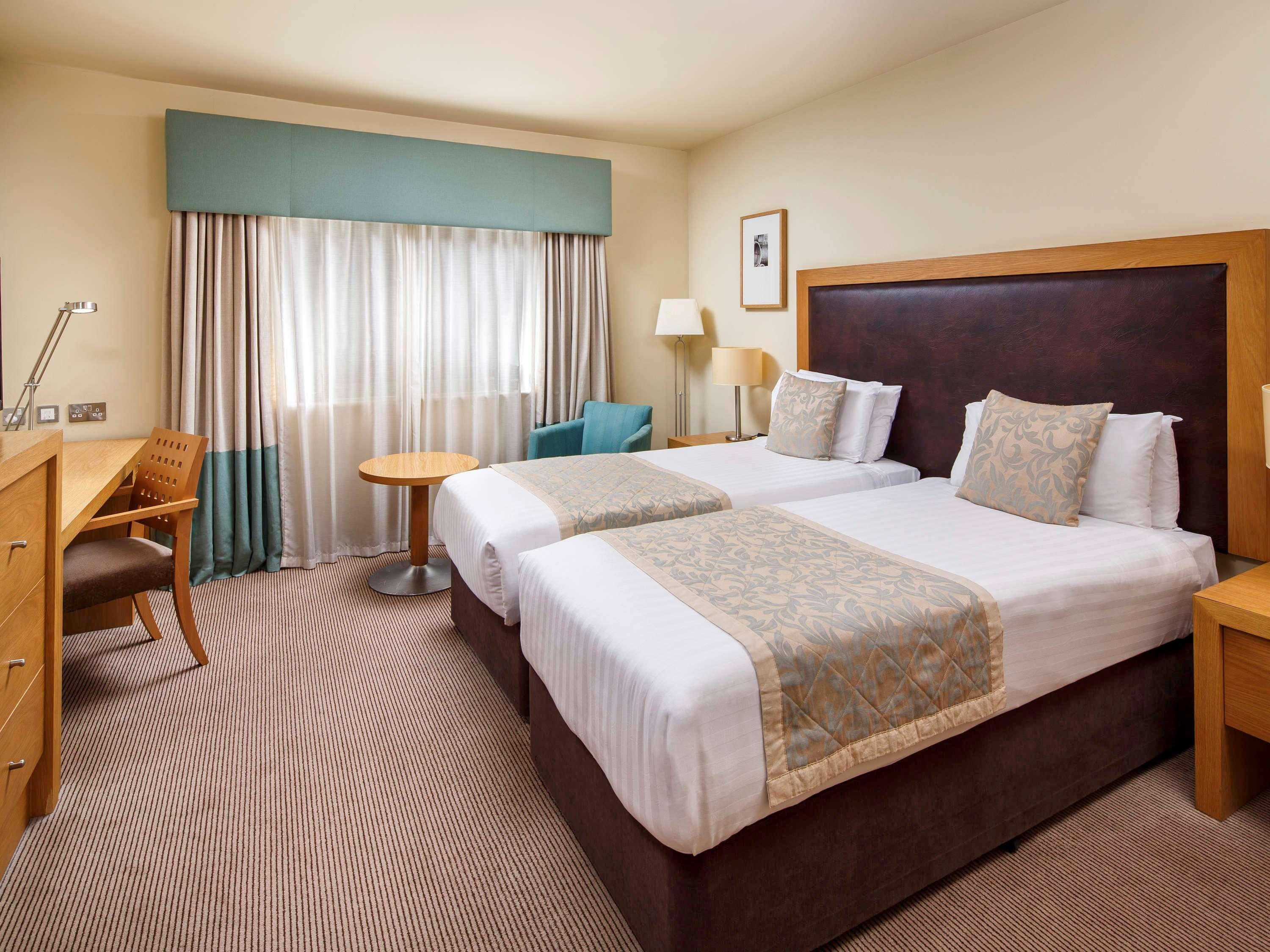 Mercure Sheffield Parkway Екстер'єр фото