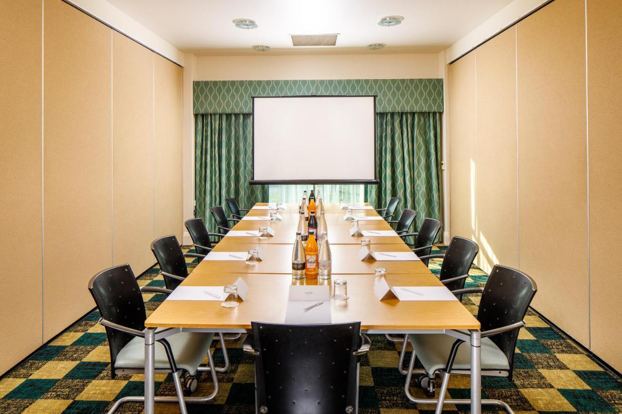 Mercure Sheffield Parkway Екстер'єр фото